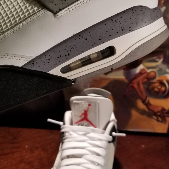 SOLD.... Jordan White Cement 4 size 13 - Picture 6 of 6